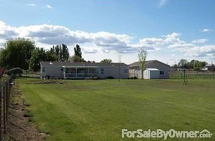 5th image of 61 Cody Ln