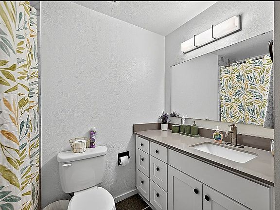 3rd image of 1040 S 320th St APT 19