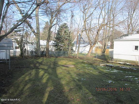 4th image of 1203 E Cork St