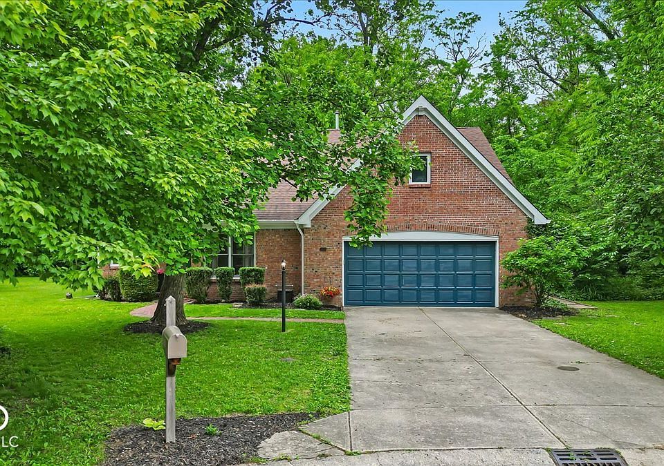 1st image of 5558 Spicebush Dr