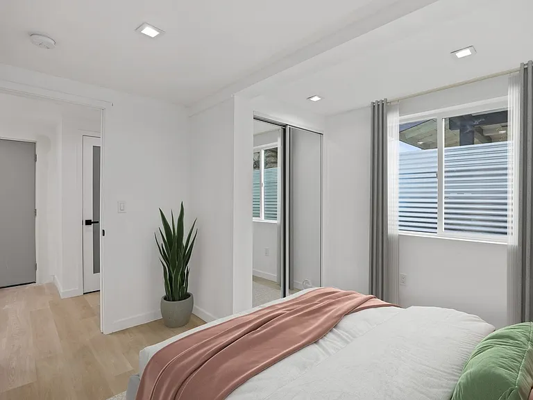 2561 W Avenue 30 — Photo 42