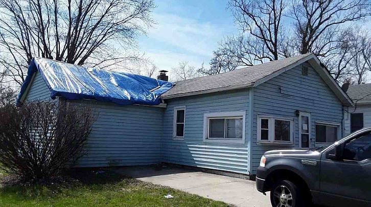 1st image of 6061 Clubhouse Dr
