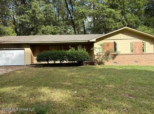1946 Catalina Dr, Jackson, MS 39204