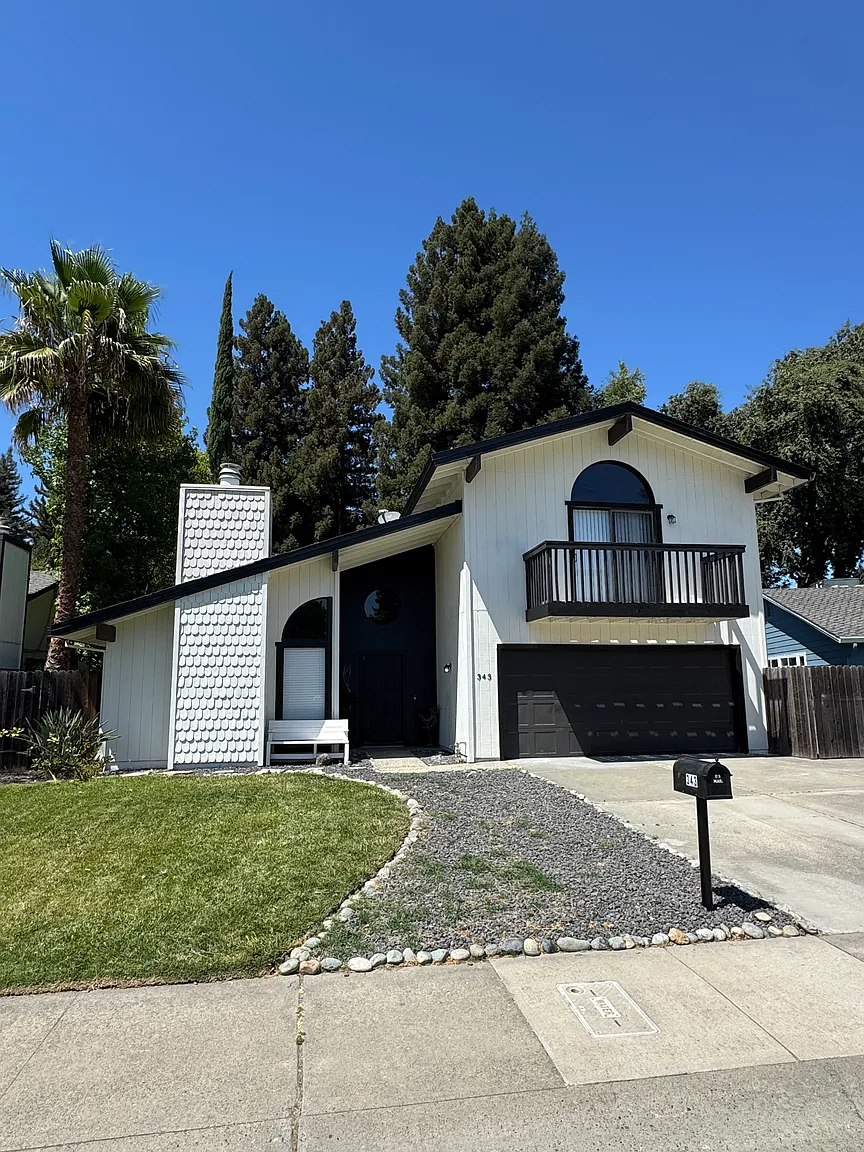 343 Zephyr Ranch Dr photo 1