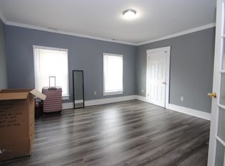 22 Beech St, Nashua, NH 03060