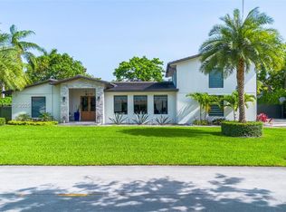 7570 SW 60th St, Miami, FL 33143