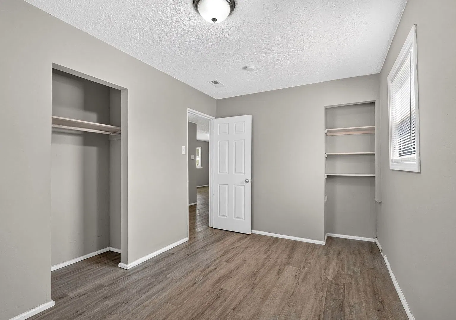 3 bed, 864 sqft, $1,395 — Photo 4