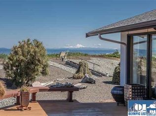 1136 Strait View Dr, Port Angeles, WA 98362