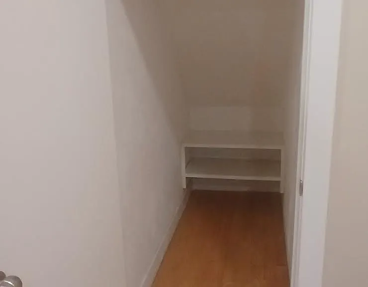 34 Reynolds Ave #1 — Photo 4
