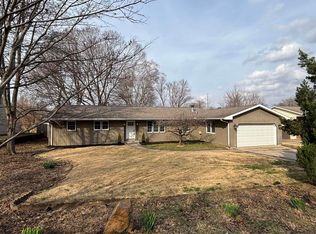 630 E Main St, Newburgh, IN 47630