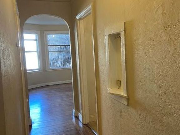 5th image of 516 Fell St APT 4