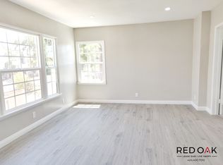 2601 W 48th St #1, Los Angeles, CA 90043