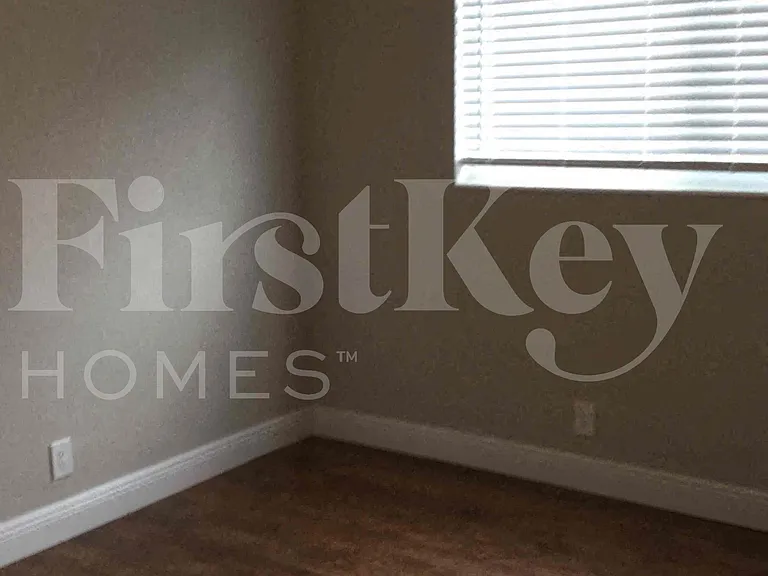 6521 Roosevelt St — Photo 16