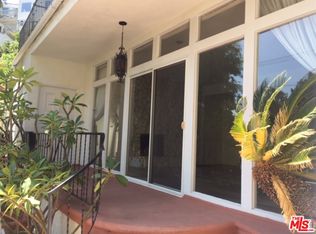 2351 Holly Dr, Los Angeles, CA 90068