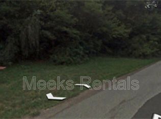 149 Heizer Creek Rd #TRAILER, Poca, WV 25159