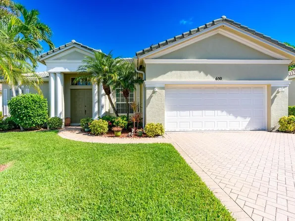 650 SW Long Key Court, Port St Lucie, FL 34986