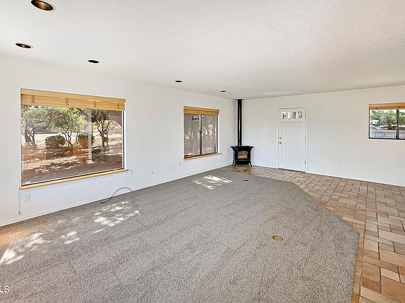 5th image of 2401 Eastern Drive