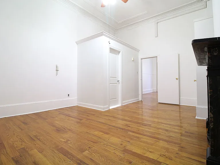 1429 Spruce St — Photo 26