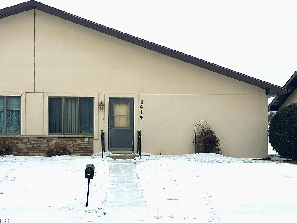 1st image of 1414 8th Ave NE