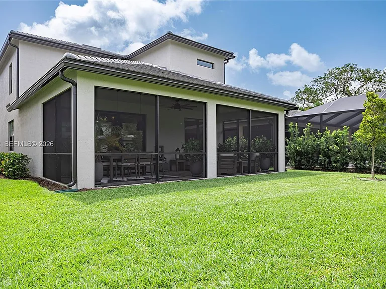 4423 Spruce Ln — Photo 35