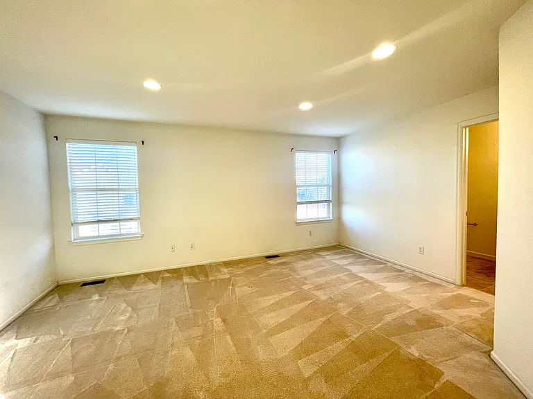 8196 S Norfolk St — Photo 11