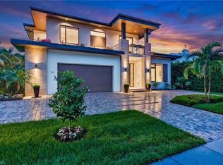 788 7TH AVE N, NAPLES, FL 34102