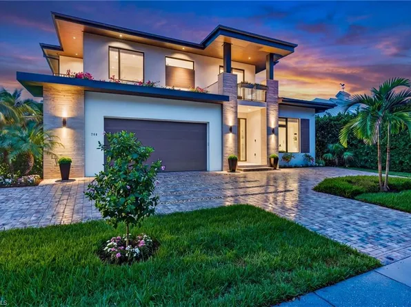 788 7TH AVE N, NAPLES, FL 34102