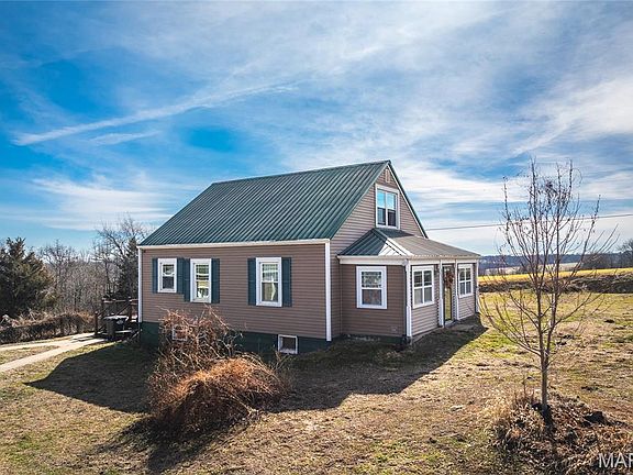 5th image of 1148 Ridge Rd