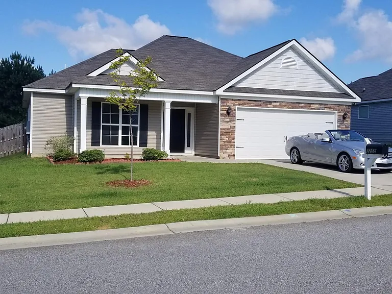 3258 Windwood St — Photo 2