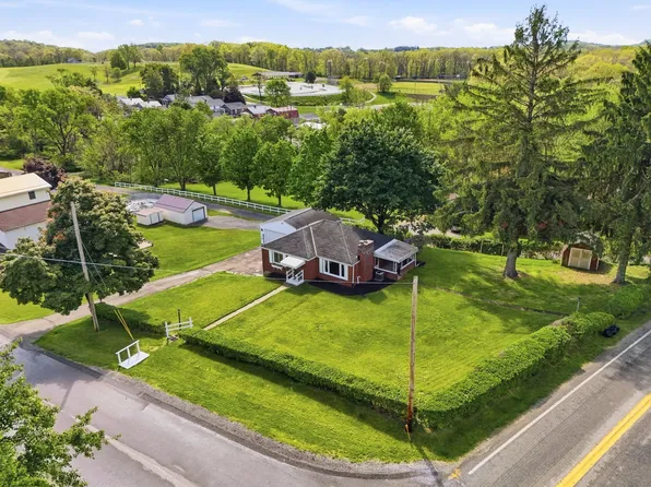255 Orchard St, Bairdford, PA 15006