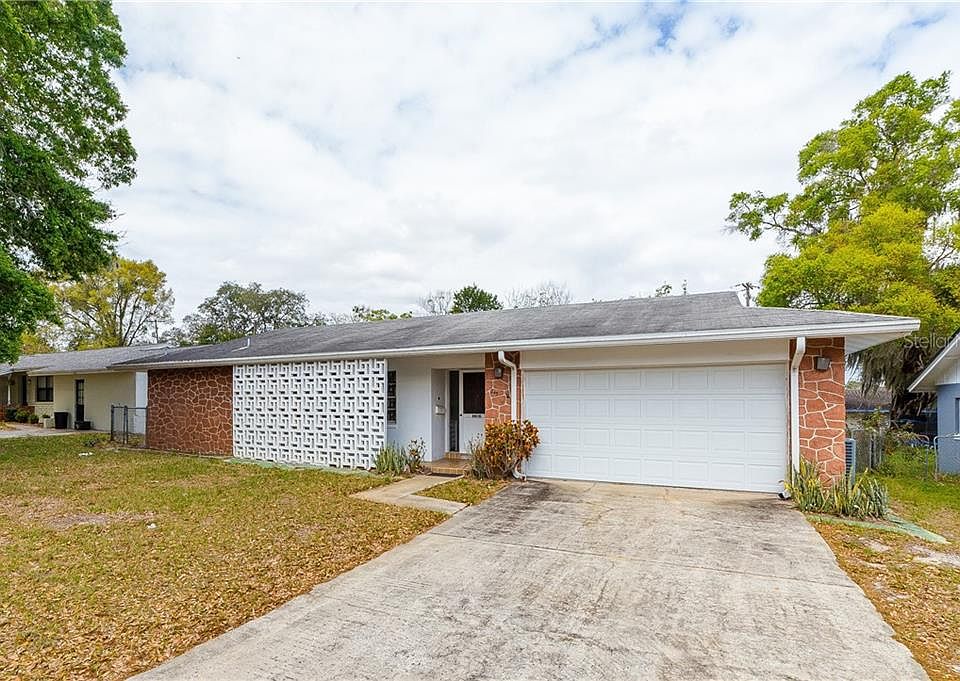 1st image of 245 Spartan Dr