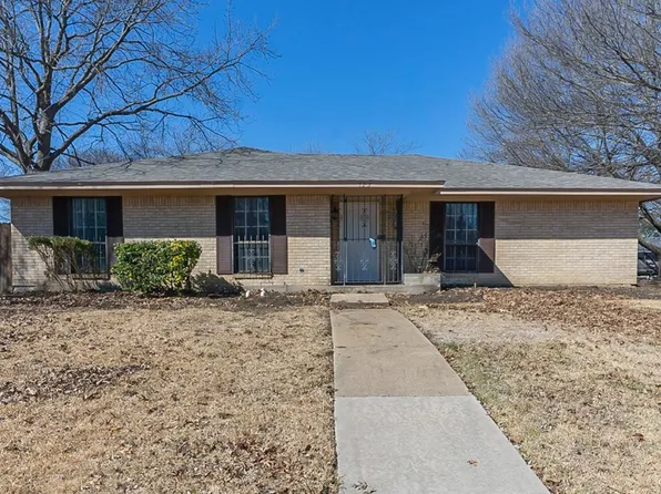 723 Terrace Dr, Desoto, TX 75115