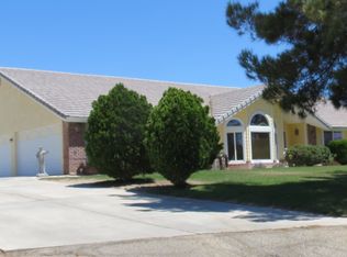18870 Outer Bear Valley Rd, Apple Valley, CA 92308