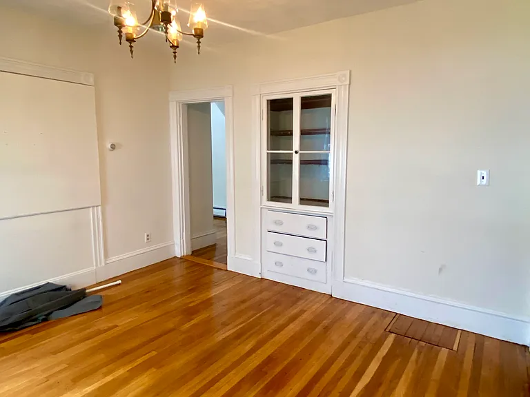 5 Aldie St #1 — Photo 4