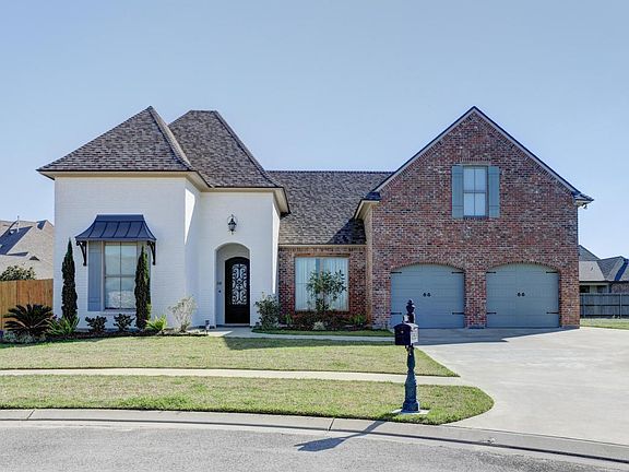 2nd image of 110 Cascade Palm Ct