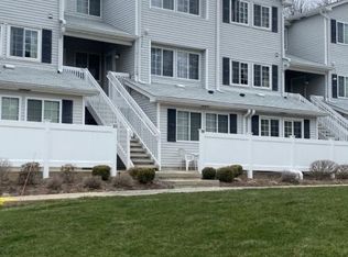 30 Parkside Rd, Bedminster, NJ 07921