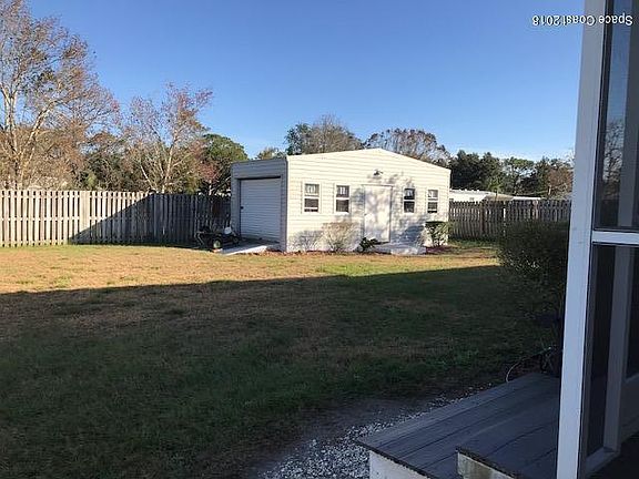 5th image of 4968 Cambridge Dr