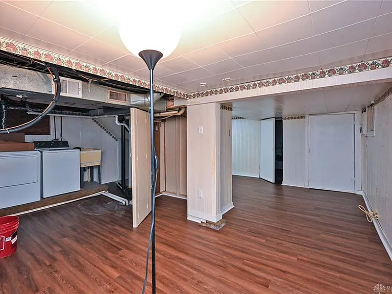 2368 Fauver Ave — Photo 30
