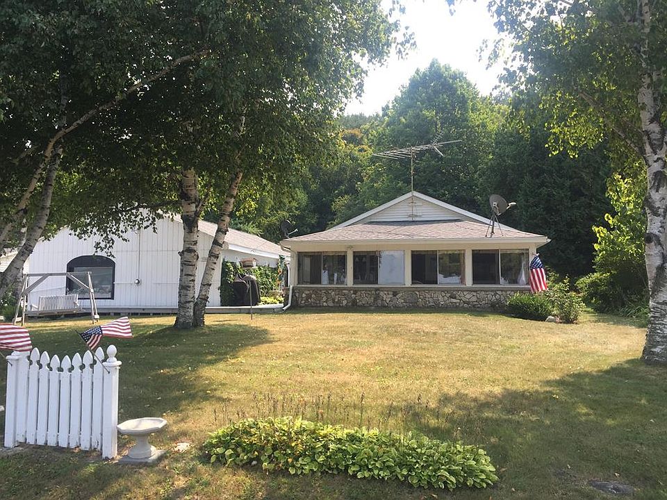 1st image of 5088 Bay Shore Dr
