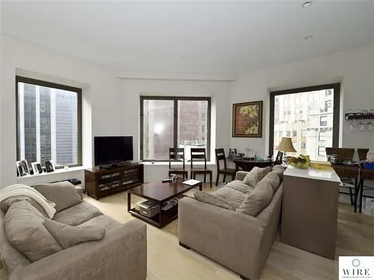 Sold by WIRE International Realty | media 4