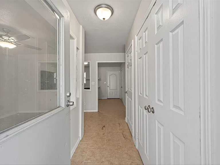 140 Marie St — Photo 10