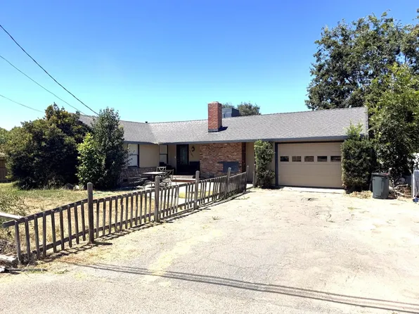 13107 Locke Rd, Lockeford, CA 95237