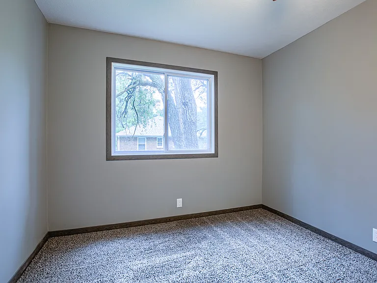 1020 N 35th St #5 — Photo 18