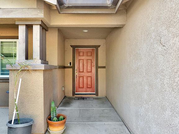 4th image of 2364 S Rachel Ave