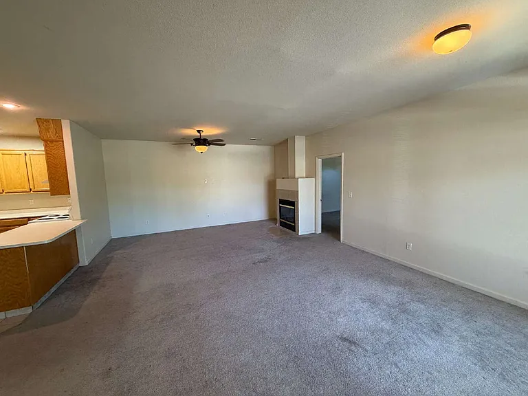 3586 Gateway Pl — Photo 30