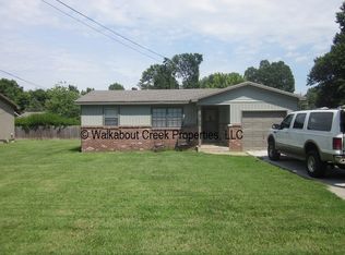 2156 S Jefferson Ave, Springfield, MO 65807