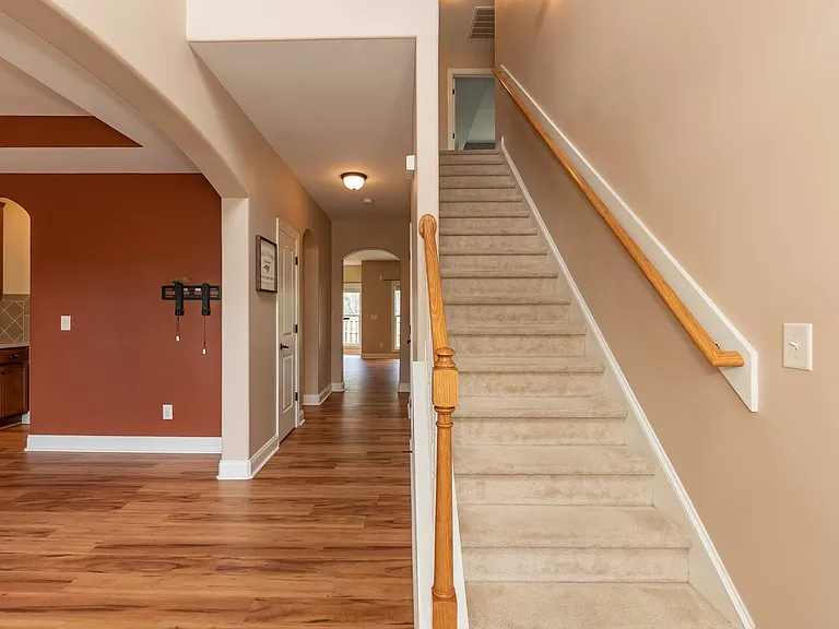 913 Steelhorse Dr — Photo 18