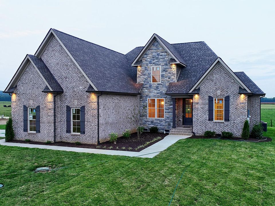 1st image of 1570 Northside Dr