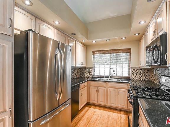 2nd image of 5642 Canterbury Dr