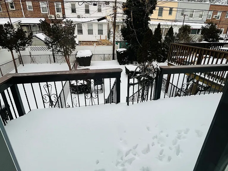 Gerritsen Ave — Photo 13